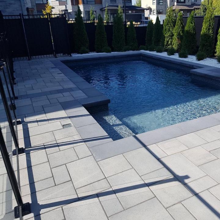 Inground pool installation Laval